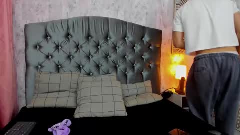 Lyan online show from February 17, 3:16 am