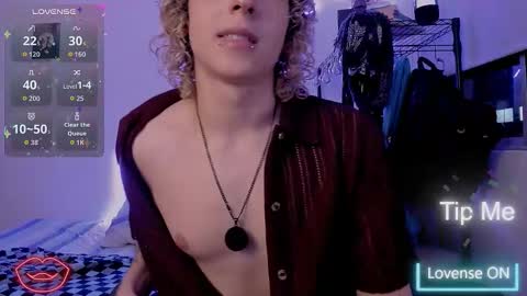 Lyric online show from February 3, 3:59 am