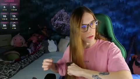 m1shq online show from November 17, 6:55 pm