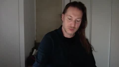 m4rduk online show from November 8, 6:27 am