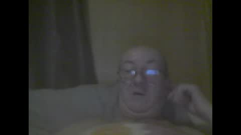 macbewdekan25 online show from December 5, 10:55 am