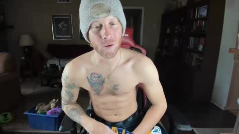 machinecumkelly69 online show from January 10, 7:54 pm