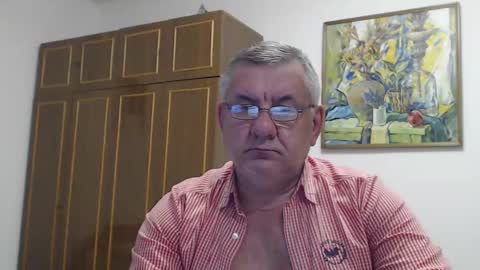 Macho online show from February 8, 9:15 pm