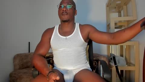 Snapshot of mackbig_dick2 chatting on January 19, 2:36 am MACKBIG DICK im a damn dominant I like ATMs INSTAGRAM Edwinaragonc online show from January 19, 2:36 am