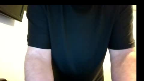 mackdocc001 online show from October 21, 4:32 pm