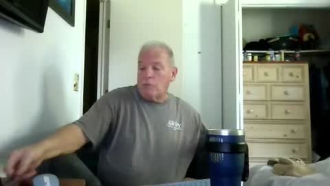 mackdocc001 online show from July 10, 5:16 pm