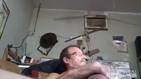 mackdog1369 online show from July 22, 12:30 pm