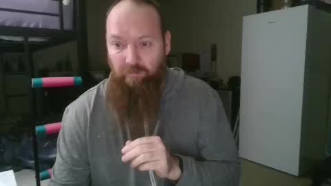 Snapshot of mackhere4u chatting on February 16, 4:20 am mackhere4u online show from February 16, 4:20 am