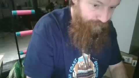 Snapshot of mackhere4u chatting on February 4, 6:36 am mackhere4u online show from February 4, 6:36 am