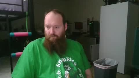 Snapshot of mackhere4u chatting on March 11, 4:10 am mackhere4u online show from March 11, 4:10 am