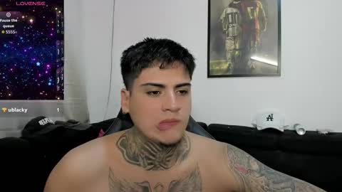 Snapshot of mad_maxxx1 chatting on September 17, 10:44 pm max online show from September 17, 10:44 pm