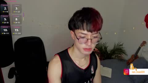   online show from February 13, 11:26 pm