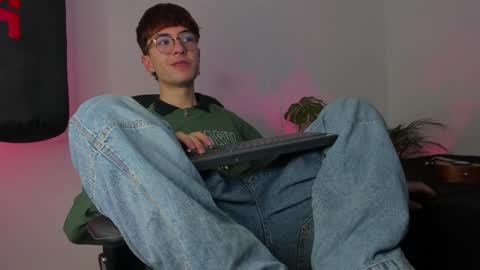   online show from January 17, 6:14 pm