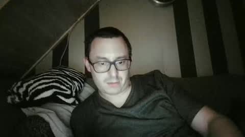 magfrauenfuesse online show from November 27, 2:26 am