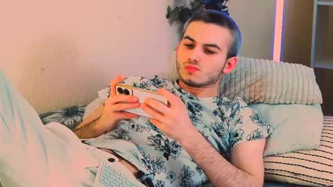 magic_storms online show from March 28, 5:57 pm