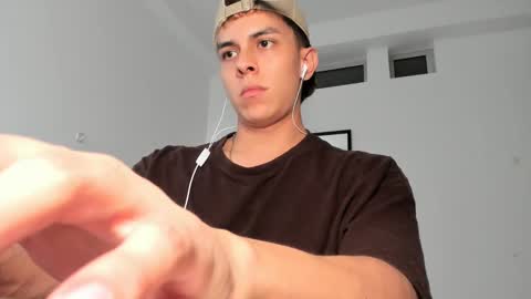 Tony Hoffa online show from January 3, 10:08 pm