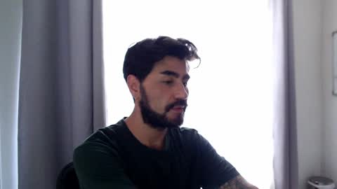 Andres online show from April 16, 8:53 pm