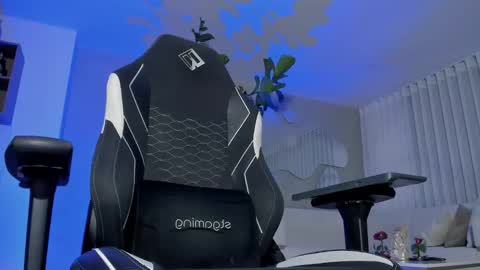 MAICOL online show from February 7, 2:19 am