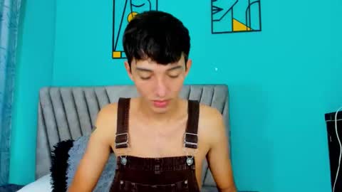 Maikol online show from March 20, 1:37 pm