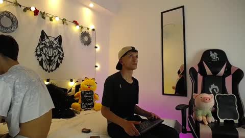 Maiky Cooper online show from February 23, 4:01 am