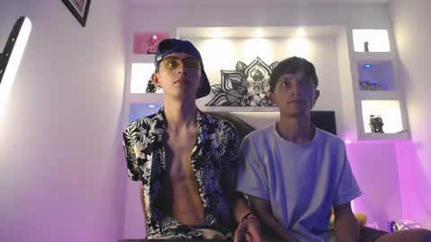 Maiky Cooper online show from March 3, 4:01 am