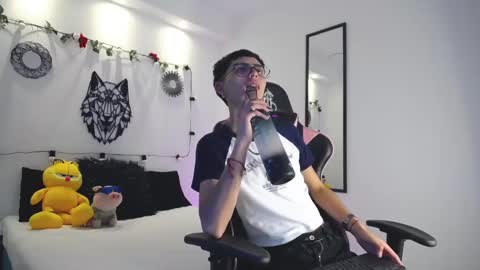 Maiky Cooper online show from February 20, 6:13 pm