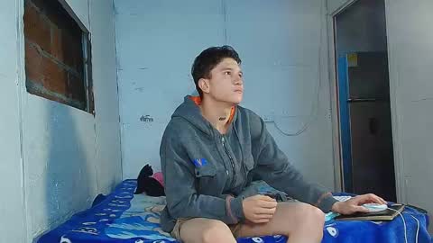 makell_bundchen online show from June 5, 11:49 am