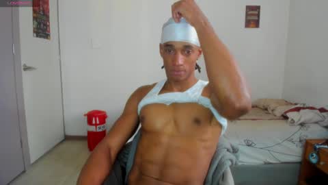 malkongarcia online show from October 6, 9:52 pm