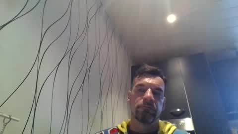 Snapshot of man_from_geaven chatting on February 17, 2:26 pm man_from_geaven online show from February 17, 2:26 pm