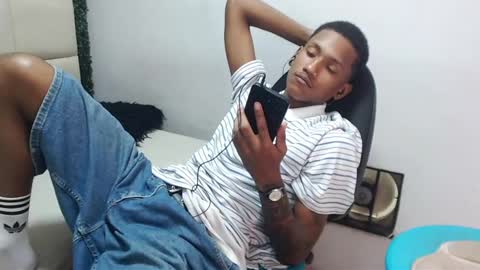 man_san11 online show from January 5, 3:45 pm