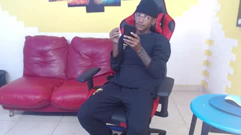 man_san11 online show from December 2, 3:01 pm