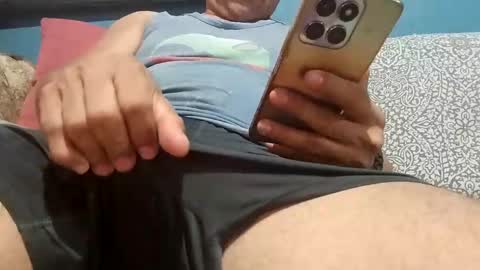 mandrilo7379 online show from October 4, 8:08 am