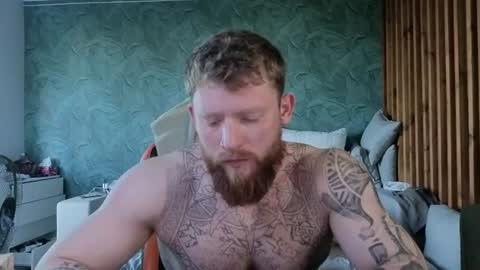 Arthur online show from August 9, 1:39 pm