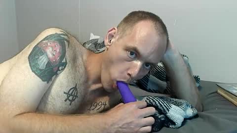 manlyman94 online show from August 2, 4:49 pm
