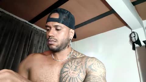 Manolo online show from March 25, 2:15 am