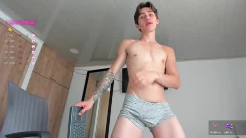 manucute 23  online show from February 11, 3:40 pm