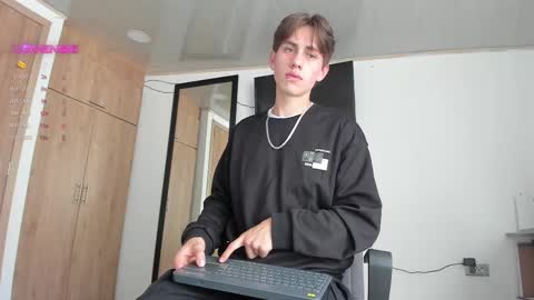 manucute 23  online show from February 28, 5:48 pm