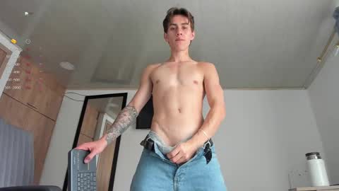 manucute 23  online show from February 25, 3:49 pm