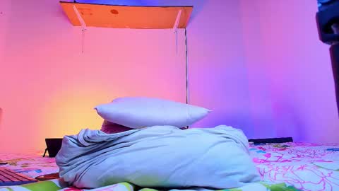 Marcus Hanks online show from November 8, 8:28 am