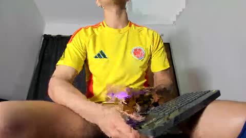 Marcus Independent Model online show from December 20, 9:00 pm