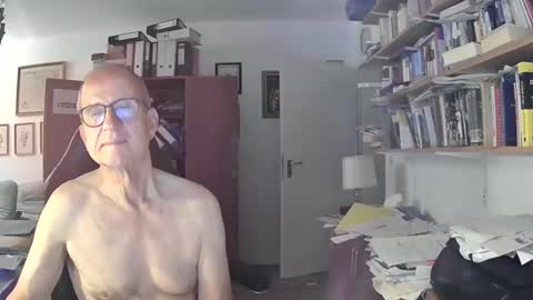 marginalie online show from October 10, 6:51 am