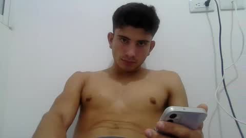 mariobrosss517470 online show from December 16, 3:40 am