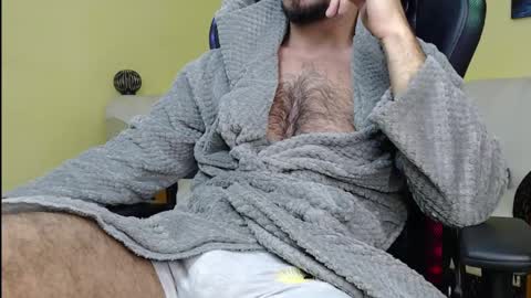 marioslim online show from December 8, 6:33 am