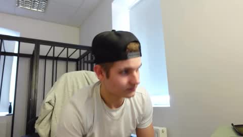 MARK KARSON online show from October 7, 8:40 am