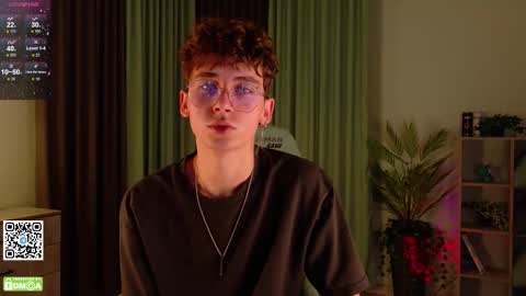 Mark online show from October 8, 11:09 pm