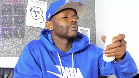 Mark online show from April 17, 3:09 am