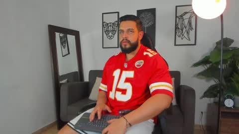 mark_x23 online show from April 5, 4:53 am