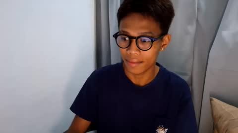 markanthony54 online show from June 2, 12:00 am