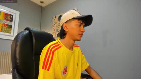 markbowie online show from March 19, 2:53 pm