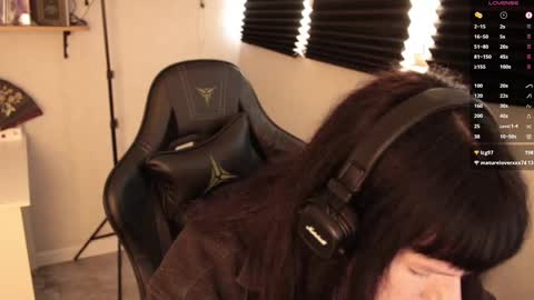 Mark online show from March 1, 2:34 pm